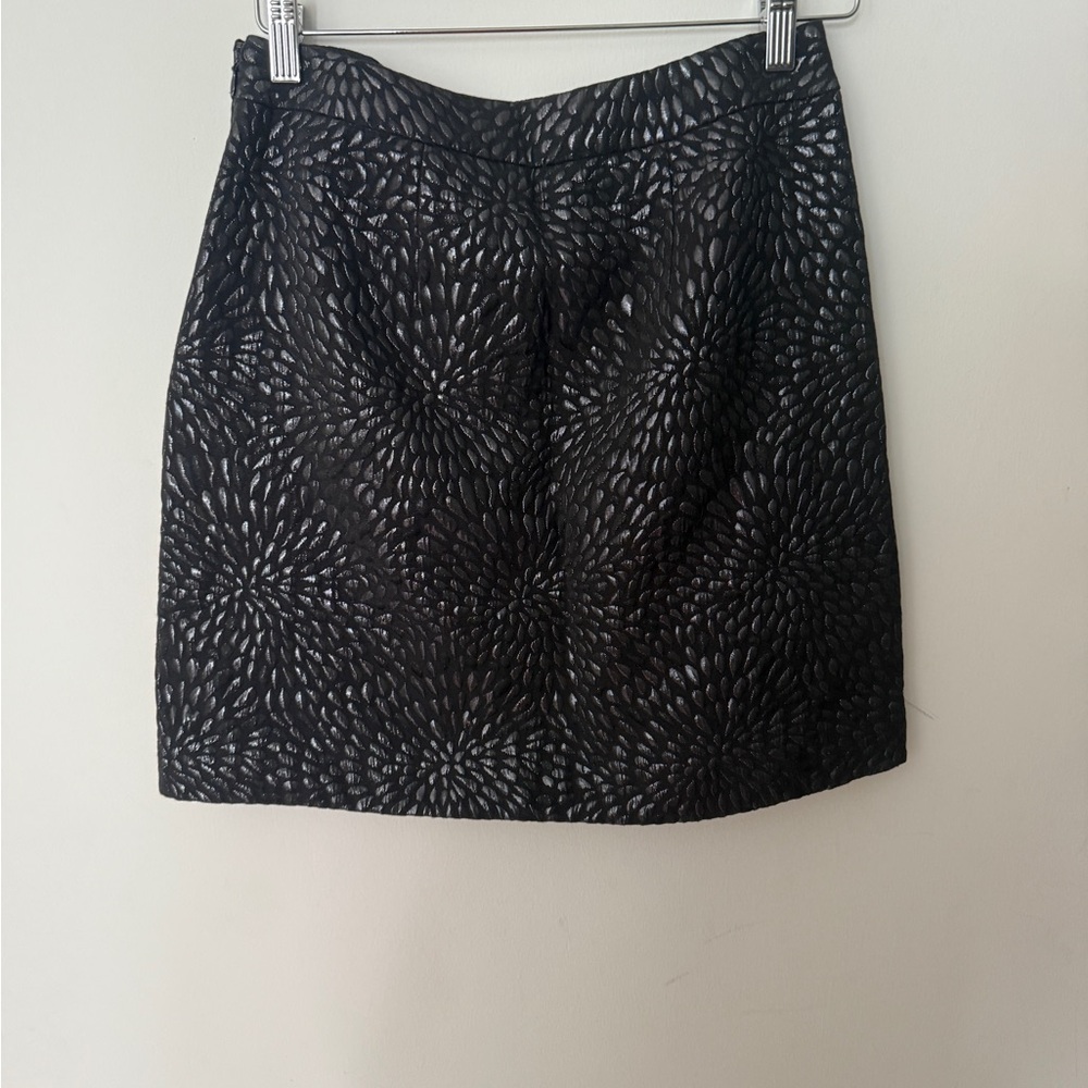 LOFT Black Textured A-Line Skirt - Picture 6 of 8